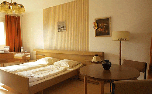 hotel-ostel-berlin Hôtel insolite RDA Ostel à Berlin